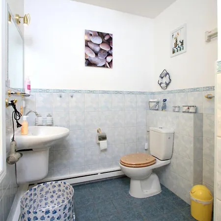 Flaschenpost By Interhome Daire *