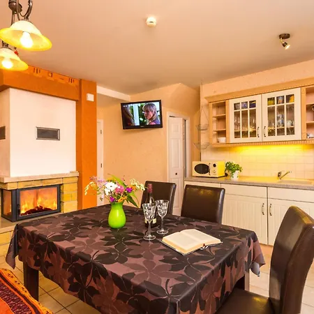 Daire Flaschenpost By Interhome *